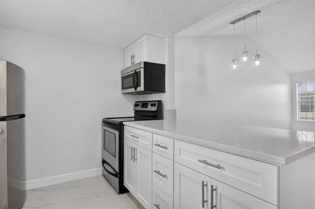 6323 La Costa Drive M, Boca Raton, FL 33433