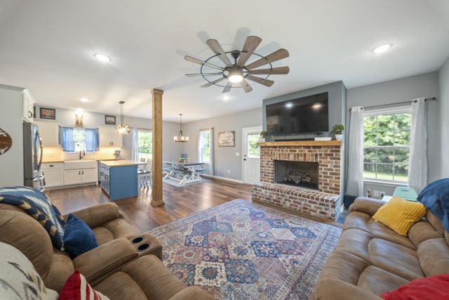 22153 Highway 49 E, Springfield, TN 37172