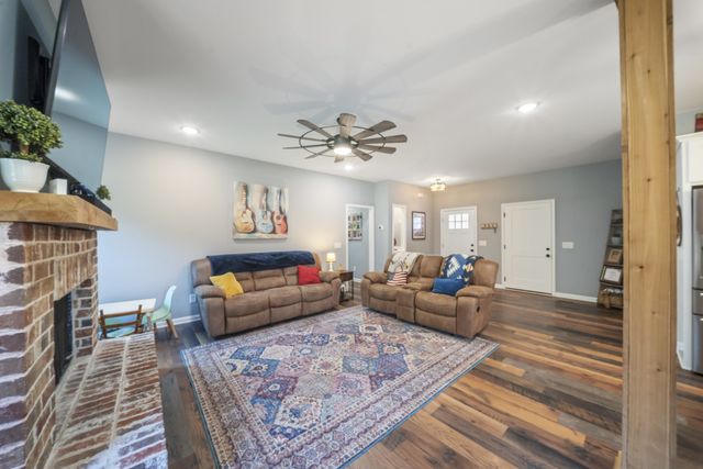 22153 Highway 49 E, Springfield, TN 37172