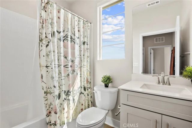 1421 W Sunrise Lane, San Pedro, CA 90732
