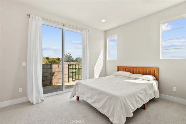 1421 W Sunrise Lane, San Pedro, CA 90732