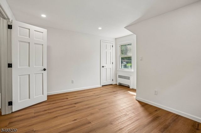 509 Ramapo Valley Rd, Oakland Boro, NJ 07436