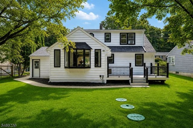 509 Ramapo Valley Rd, Oakland Boro, NJ 07436