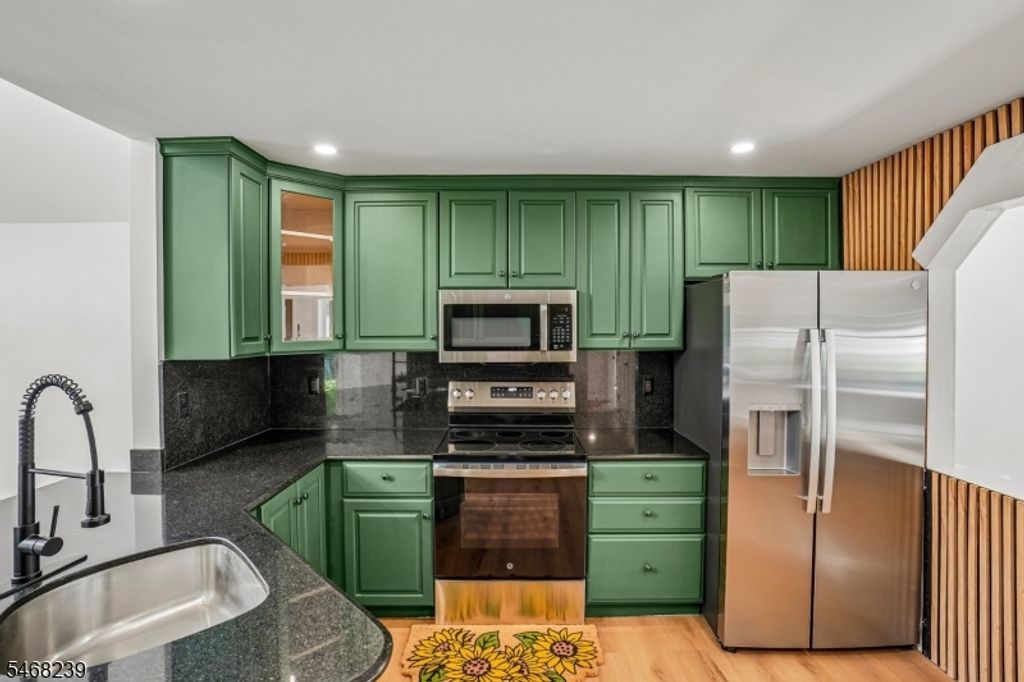 509 Ramapo Valley Rd, Oakland Boro, NJ 07436 — photo 2