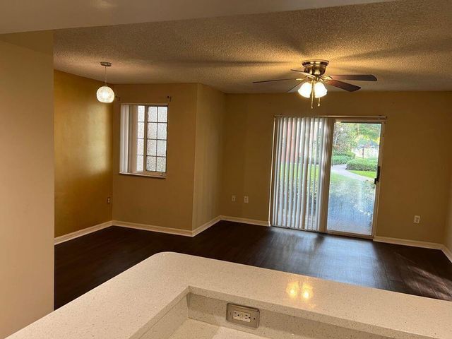 4151 N Haverhill Road, West Palm Beach, FL 33417