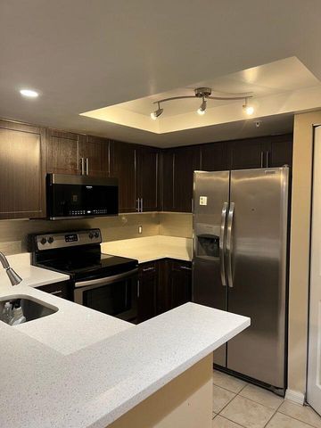 4151 N Haverhill Road, West Palm Beach, FL 33417