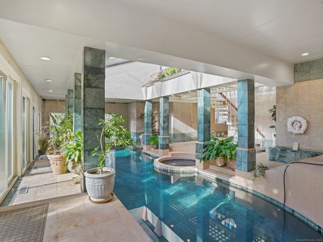 8 Bayberry Ridge Road, Westport, CT 06880