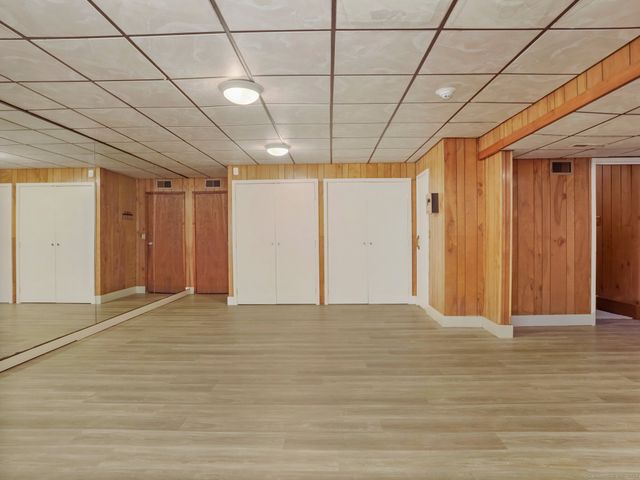 8 Bayberry Ridge Road, Westport, CT 06880