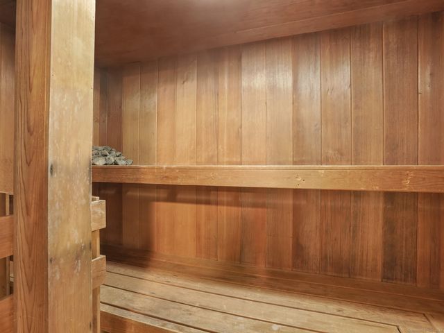 8 Bayberry Ridge Road, Westport, CT 06880