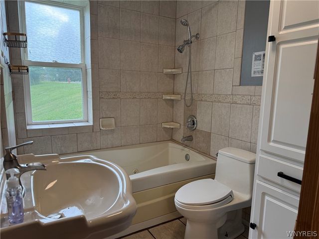 8247 Boston Colden Road, Colden, NY 14033