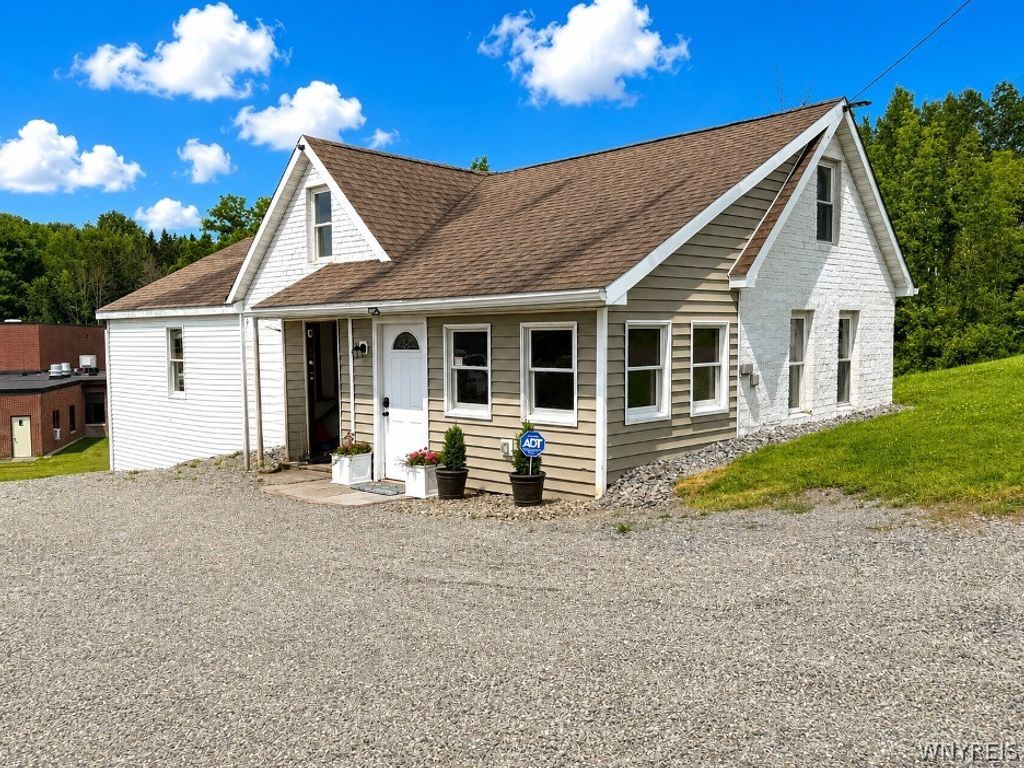 8247 Boston Colden Road, Colden, NY 14033