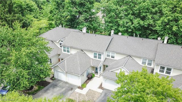3765 Lake Run Boulevard, Stow, OH 44224
