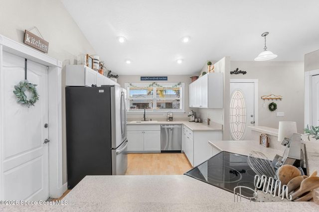 449 Gilbert Drive NE, Palm Bay, FL 32907