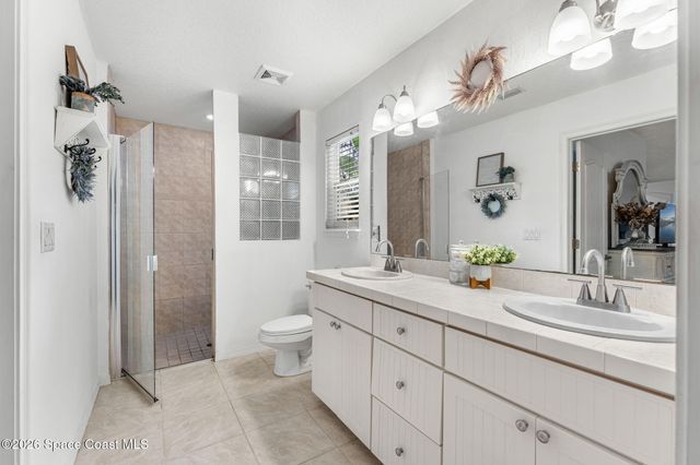 449 Gilbert Drive NE, Palm Bay, FL 32907