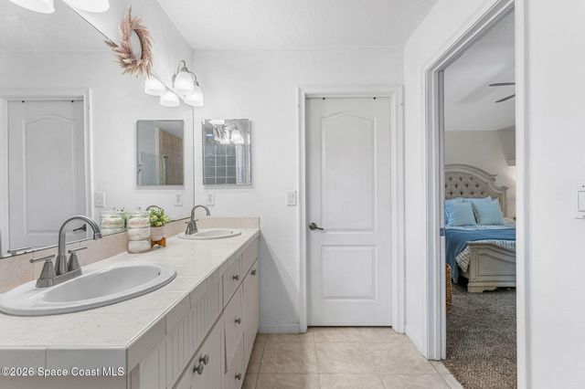 449 Gilbert Drive NE, Palm Bay, FL 32907