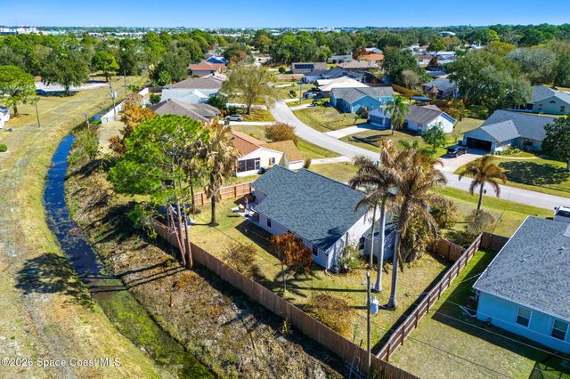 449 Gilbert Drive NE, Palm Bay, FL 32907