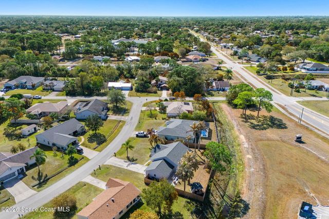 449 Gilbert Drive NE, Palm Bay, FL 32907