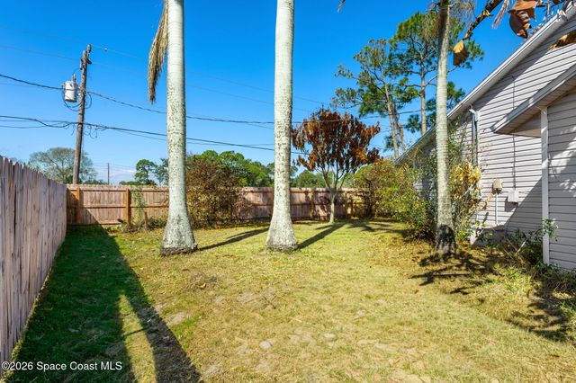 449 Gilbert Drive NE, Palm Bay, FL 32907