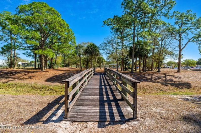 449 Gilbert Drive NE, Palm Bay, FL 32907