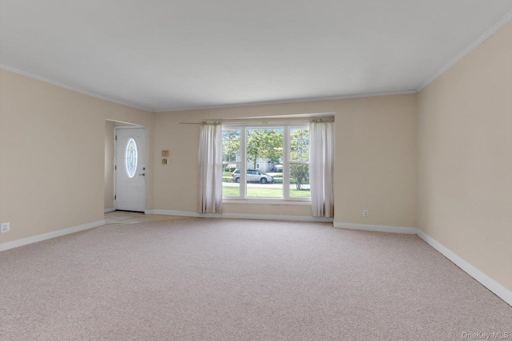 660 Franklin Boulevard, Long Beach, NY 11561 — photo 5