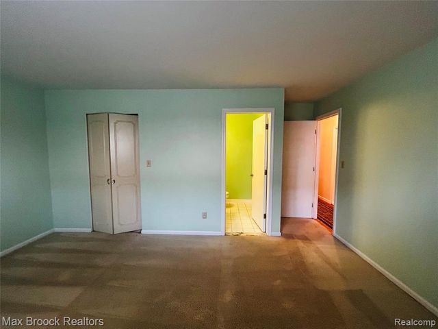 4113 Telegraph Road B-117, Bloomfield Hills, MI 48302