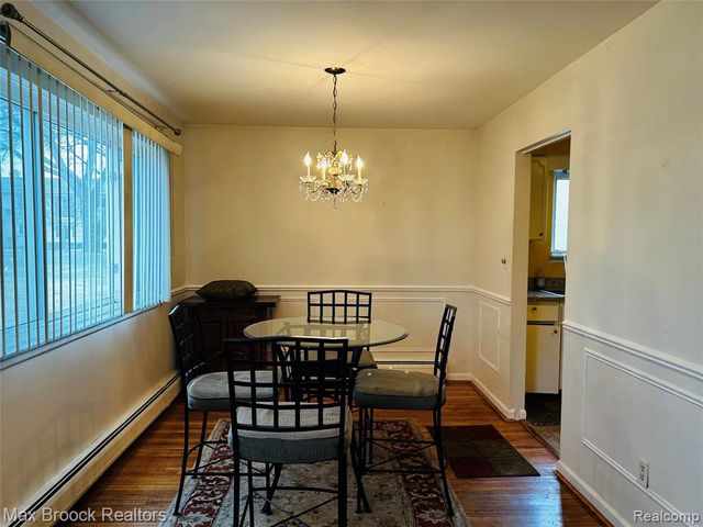 4113 Telegraph Road B-117, Bloomfield Hills, MI 48302