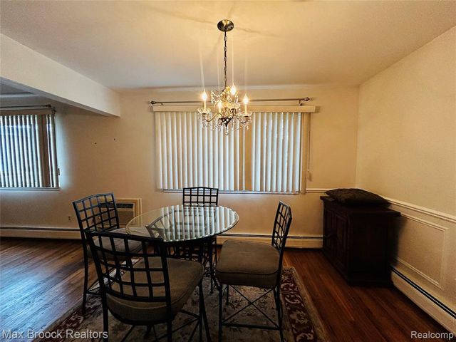 4113 Telegraph Road B-117, Bloomfield Hills, MI 48302