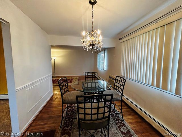 4113 Telegraph Road B-117, Bloomfield Hills, MI 48302