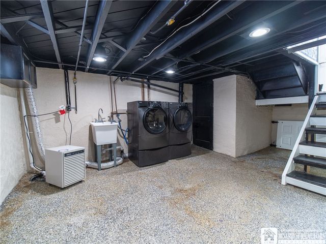 11 Brickel Place, Jamestown, NY 14701