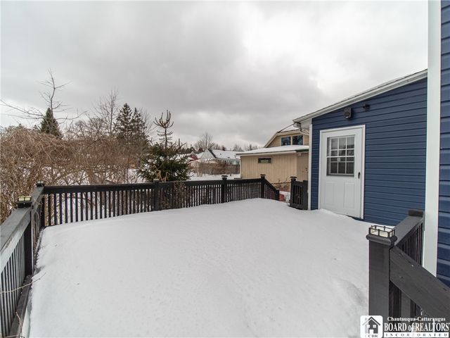 11 Brickel Place, Jamestown, NY 14701