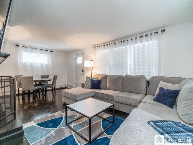 11 Brickel Place, Jamestown, NY 14701