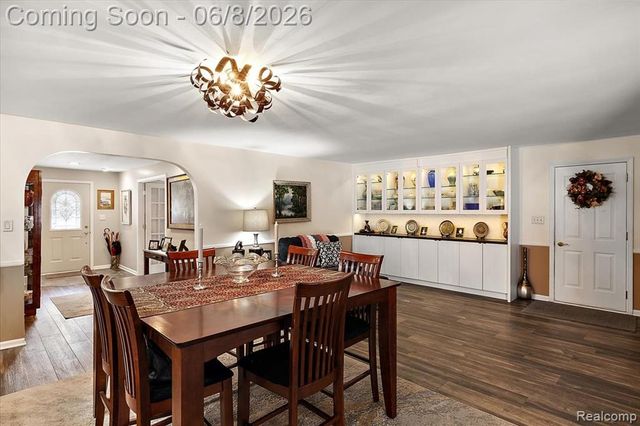 5400 Grange Hall Road, Holly, MI 48442