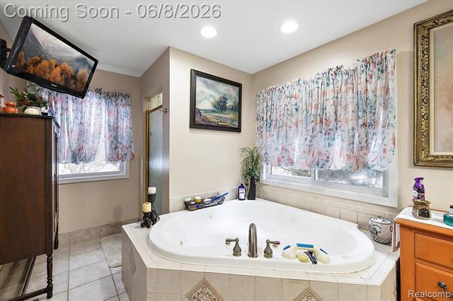 5400 Grange Hall Road, Holly, MI 48442