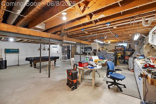 5400 Grange Hall Road, Holly, MI 48442