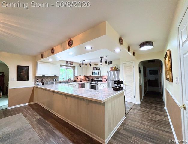 5400 Grange Hall Road, Holly, MI 48442