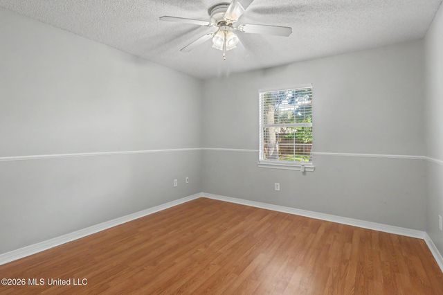 8408 Clamshell Avenue, Ocean Springs, MS 39564