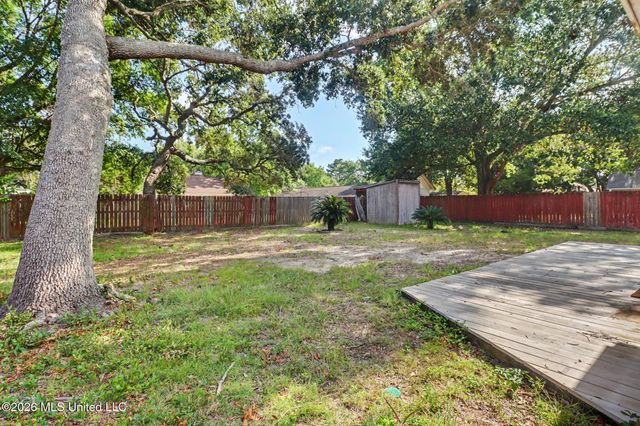 8408 Clamshell Avenue, Ocean Springs, MS 39564