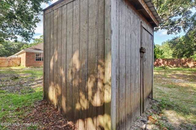 8408 Clamshell Avenue, Ocean Springs, MS 39564