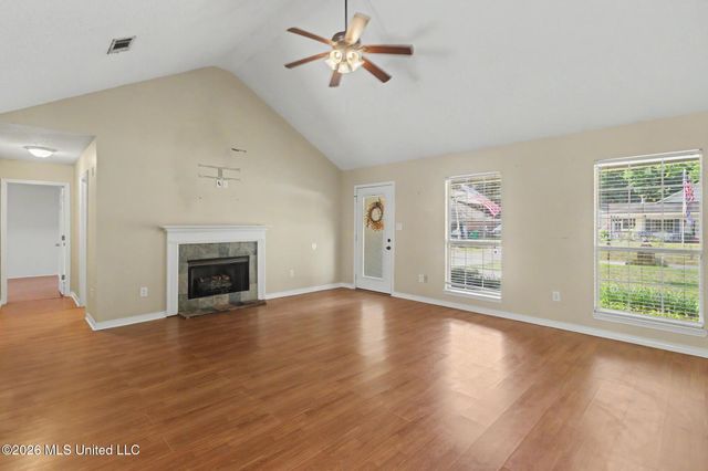 8408 Clamshell Avenue, Ocean Springs, MS 39564