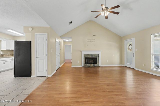 8408 Clamshell Avenue, Ocean Springs, MS 39564