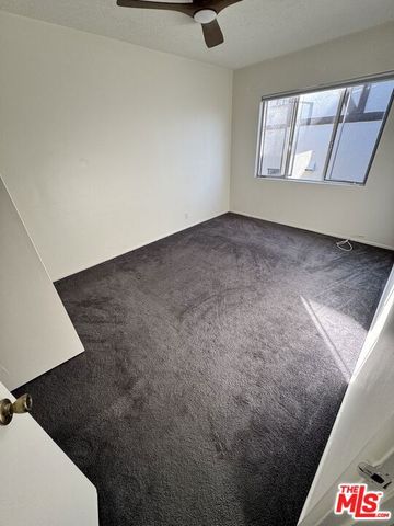 2986 Waverly Drive 4, Los Angeles, CA 90039