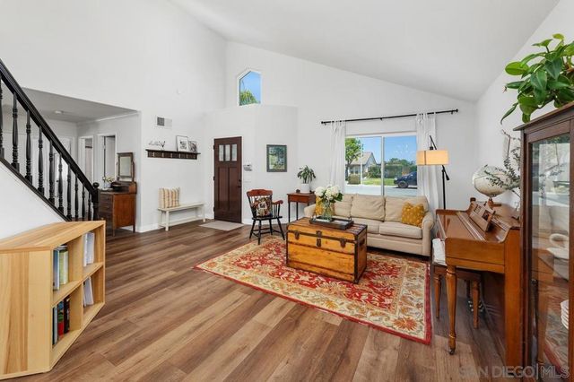 12895 Meseta Lane, Lakeside, CA 92040