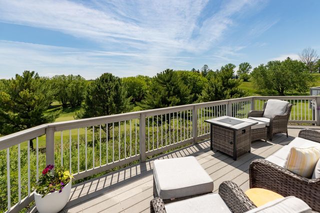 1498 Willow Point Lane SW, Rochester, MN 55902