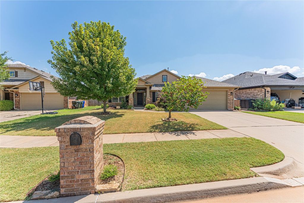 908 Carolyn Ridge Road, Norman, OK 73071