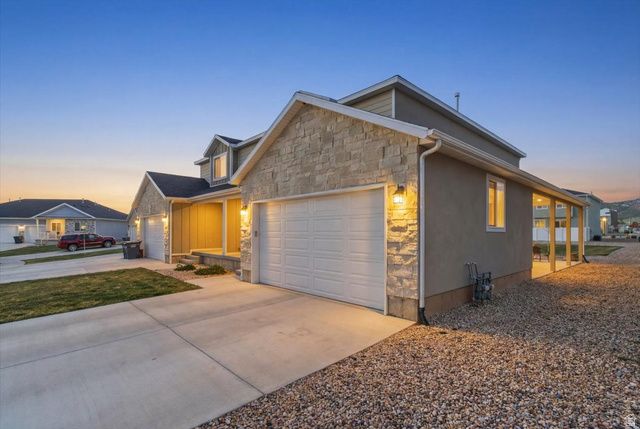 926 N 165 W, Nephi, UT 84648
