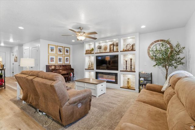 926 N 165 W, Nephi, UT 84648