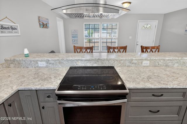 110 E RELLIM Drive, Palatka, FL 32177