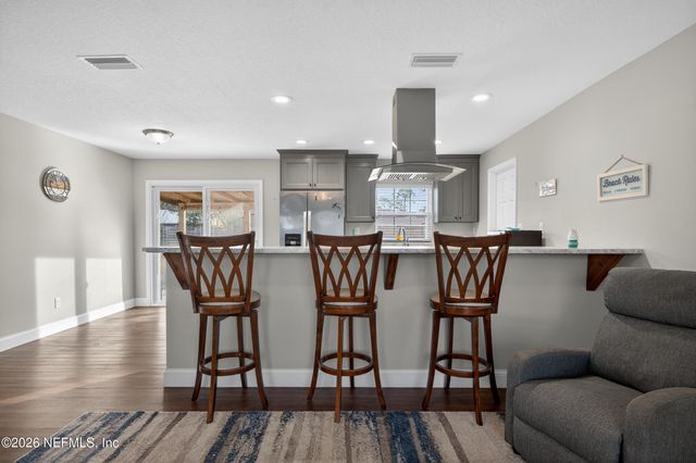 110 E RELLIM Drive, Palatka, FL 32177