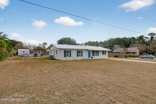 110 E RELLIM Drive, Palatka, FL 32177