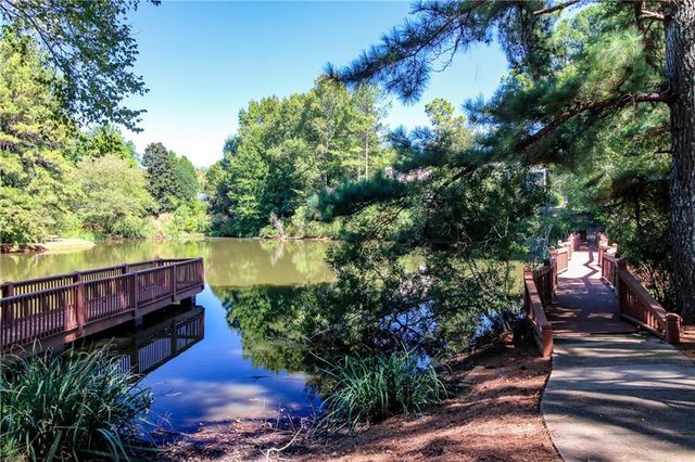 4395 Sugar Maple Drive NW, Acworth, GA 30101